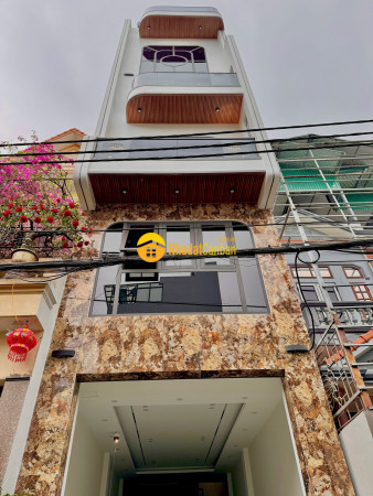 Siêu phẩm nhà đẹp nội thất sang đường ô tô tránh ngõ phố trạm dt 54m2. giá 22.6 tỷ