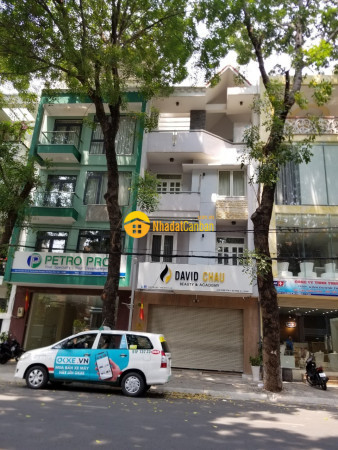 Bán nhà đẹp, 3 lầu, diện tích 6x15m, hướng đông, đường 65, kdc tân quy đông, phường tân phong