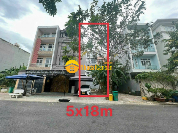 Bán lô đất h22, dt 5x18m, giá 11,3 tỷ, đường số 7, kdc ven sông đối diện đh rmit, phường tân phong