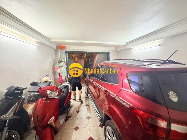 Phân lô tô vĩnh diện, thanh xuân, gara, kinh doanh, 100m2 x 4 tầng, mt 4,3m, giá 38 tỷ.