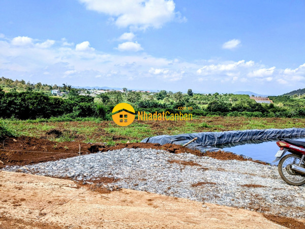 Bán đất vùng ven đà lạt 10m x 21,sẵn 150m thổ cư trên sổ hồng. chỉ có 1.35 tỷ tl