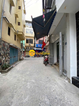 Bán nhà kim đồng 42m2 5 tầng mt 4.5m 4pn 8.3 tỷ