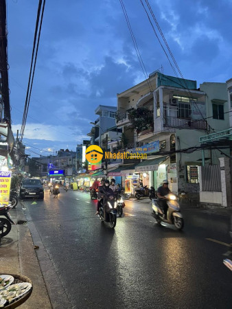 Bán nhà riêng hxt, lê quang định ngang 6,5m, 150m2, 5 tầng, biệt thự mini, chdv, 16 tỷ.