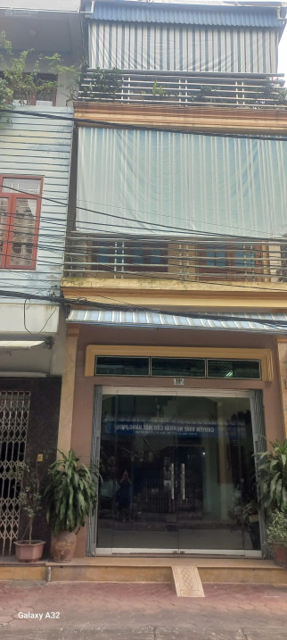 bán nhà 3 tầng mặt đường nguyễn thiện thuật tp nam định