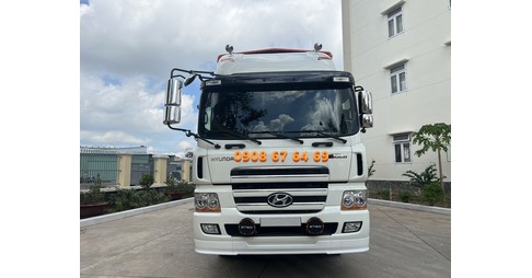 HD320 chở Heo