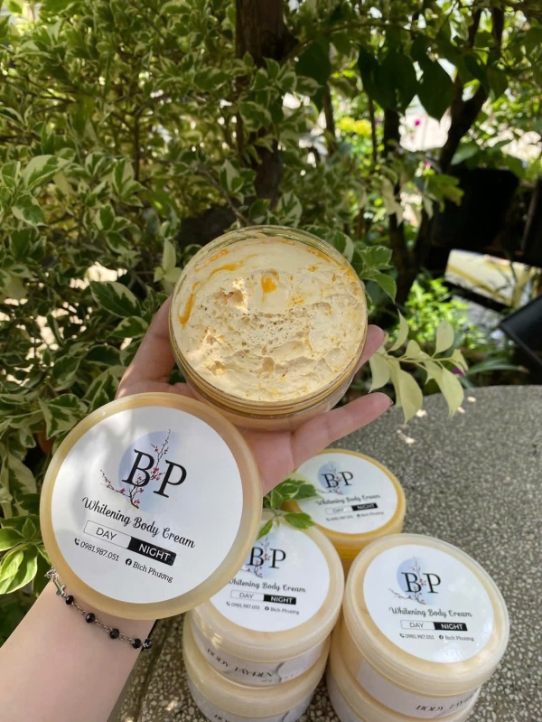 Kem body cốt thái